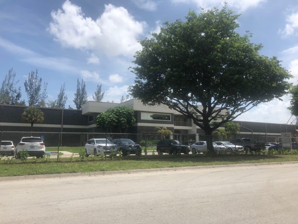 commercial and industrial warehouse real estate listings north miami dade - Cook Commercial Realty